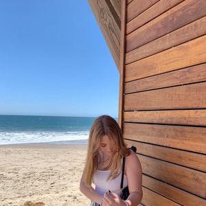 Meet your Posher, Ava